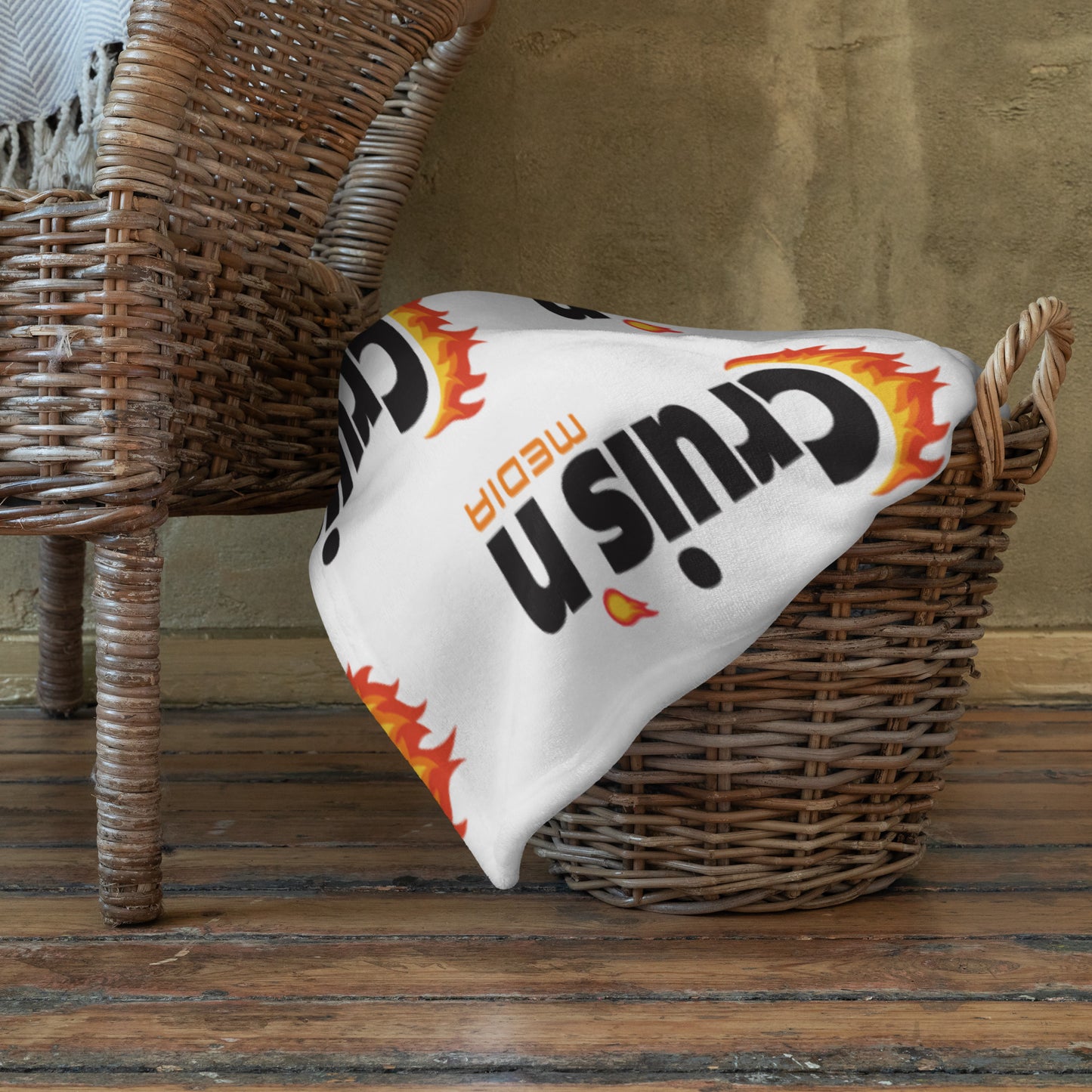 Cruis'n Media Throw Blanket